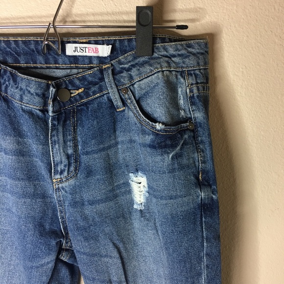 High Waisted ‘Mom Jeans’ - Picture 2 of 3